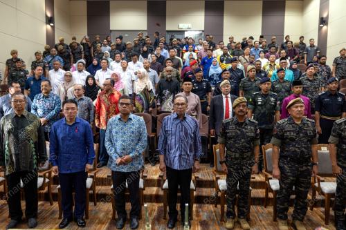 DATUK SERI ANWAR IBRAHIM