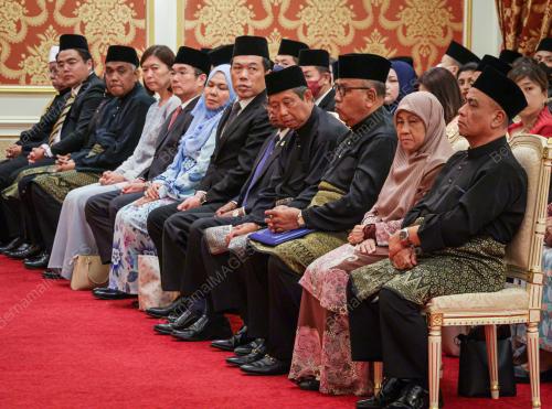 DATUK SERI SAARANI MOHAMAD