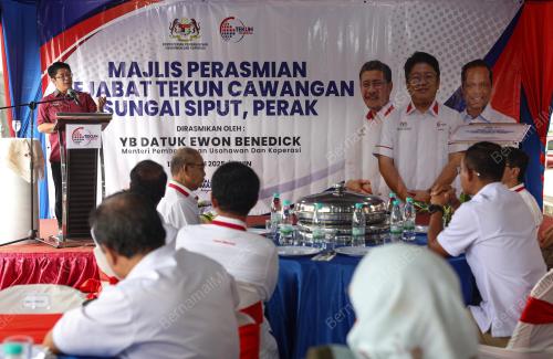 DATUK EWON BENEDICK