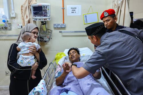 LANS KOPERAL MUHAMMAD ANIQ TAUFIQ ROZI