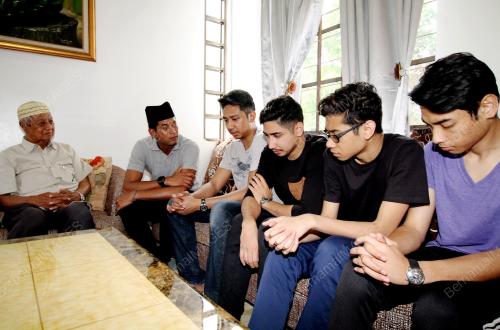 PK38_08052016_KHAIRY