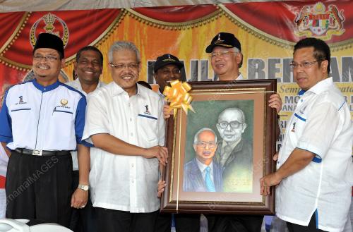 PK40_14012012_PM_RAKYAT