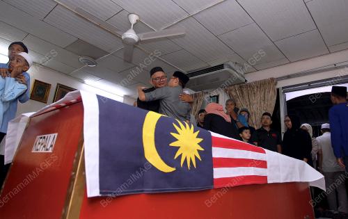 ALLAHYARHAM MOHD SHAHRIZAN MOHD TERMIZI