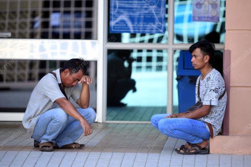 PK41_22102017_TANAH_RUNTUH-ISTERI