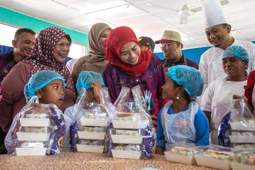 DATUK SERI DR NORAINI AHMAD