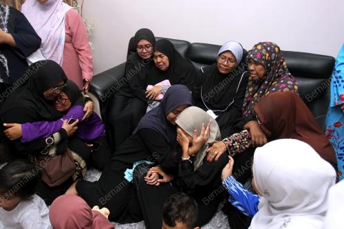 ALLAHYARHAM MOHD SHAHRIZAN MOHD TERMIZI