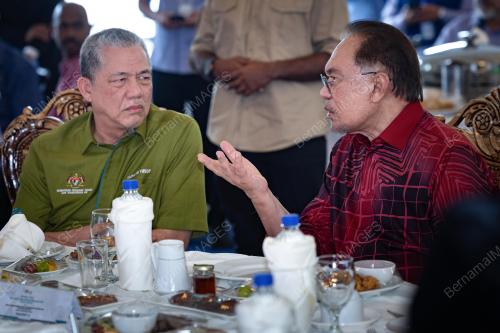 DATUK SERI ANWAR IBRAHIM