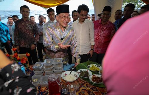 DATUK SERI ANWAR IBRAHIM