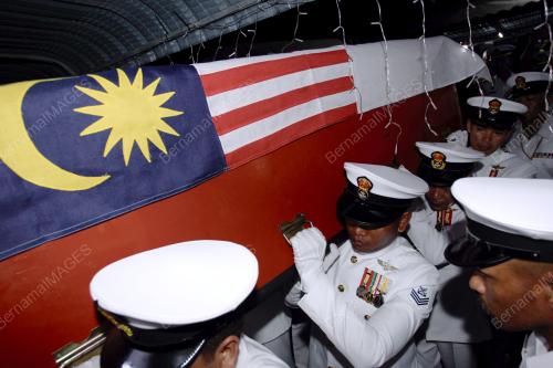 ALLAHYARHAM MOHD SHAHRIZAN MOHD TERMIZI