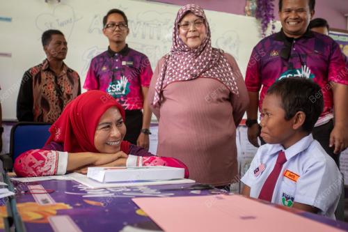 DATUK SERI DR NORAINI AHMAD