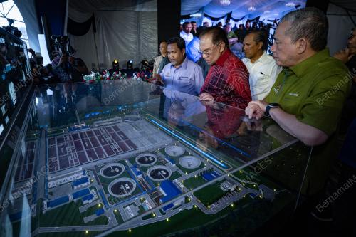 DATUK SERI ANWAR IBRAHIM