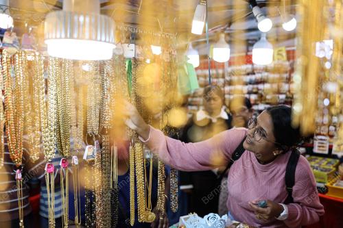 TINJAUAN DEEPAVALI