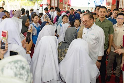 DATUK SERI ANWAR IBRAHIM