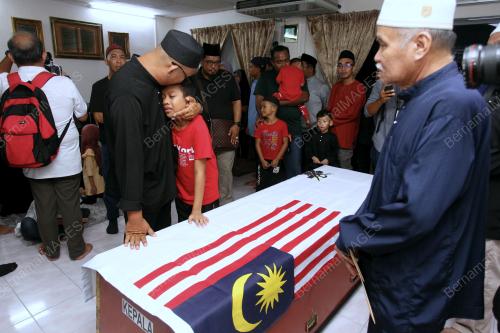 ALLAHYARHAM MOHD SHAHRIZAN MOHD TERMIZI