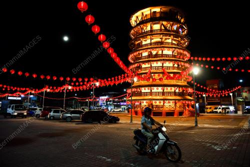 TINJAUAN PERSIAPAN TAHUN BARU CINA