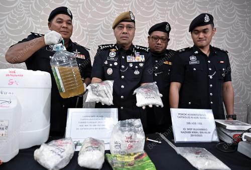 POLIS PERAK RAMPAS DADAH