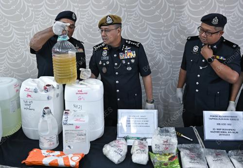 POLIS PERAK RAMPAS DADAH
