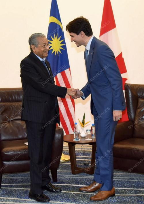 PNG08_17112018_APEC