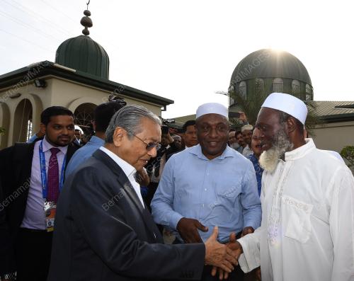 PNG16_18112018_APEC