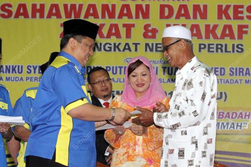 PPR02_13122004_SEMINAR_ZAKAT