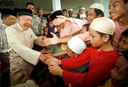 AGONG - MASJID RAHMANIAH