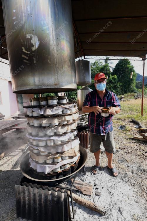KUIH BAKUL WANG KELIAN