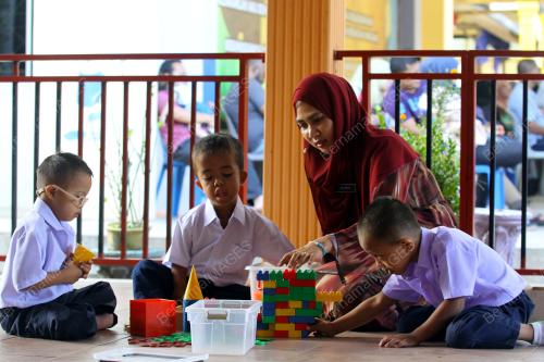 PR01_01012018_DAFTAR_SEKOLAH
