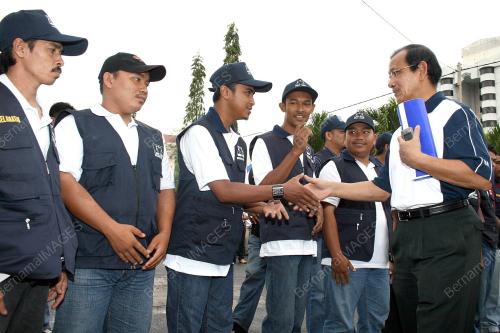 MOHD RADZI SHEIKH AHMAD