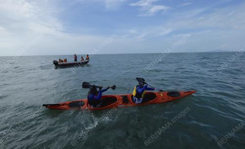 EKSPEDISI KAYAK TAHUN BARU 2022