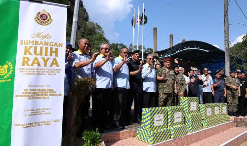 TUANKU SYED FAIZUDDIN PUTRA JAMALULLAIL
