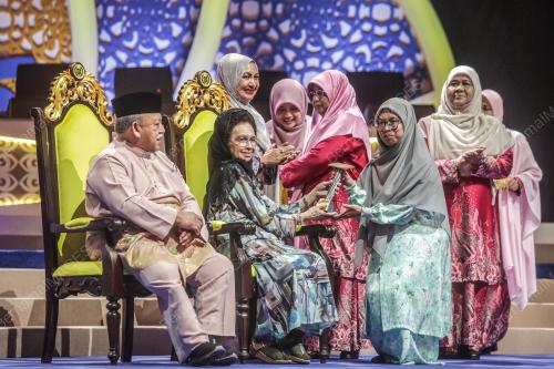 TUANKU SYED SIRAJUDDIN JAMALULLAIL