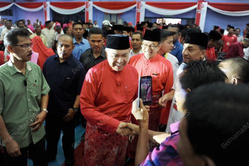 PR01_03092016_UMNO