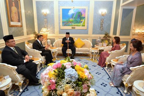 TUANKU SYED SIRAJUDDIN PUTRA JAMALULLAIL