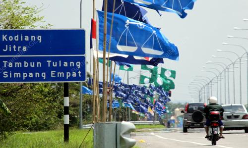 PR01_04032013_BENDERA