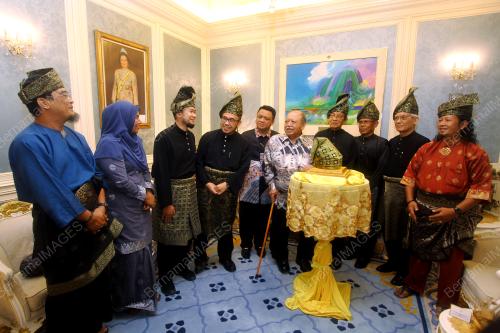 PR01_04092019_TENGKOLOK_PERLIS