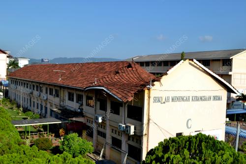 SMK DERMA,KANGAR