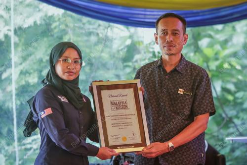 AG SHAFFIE AG AHMADNI