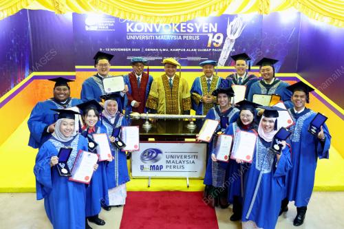 KONVOKESYEN UNIVERSITI MALAYSIA PERLIS KE-19