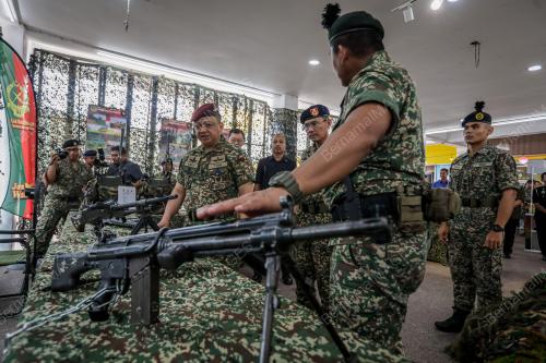 TUANKU SYED FAIZUDDIN PUTRA JAMALULLAIL