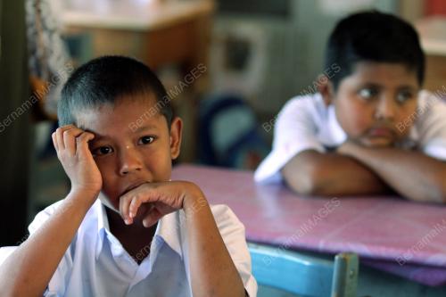 PR01_12012015_MURID_SEKOLAH