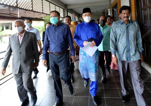 DATUK SERI AZLAN MAN
