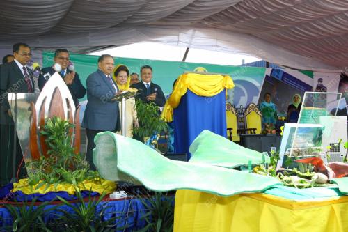 TUANKU SYED SIRAJUDDIN PUTRA JAMALULLAIL