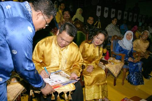 TUANKU SYED FAIZUDDIN PUTRA JAMALULLAIL