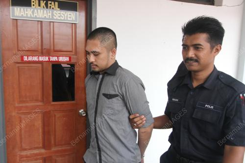 PR01_16052020_BAKAR_ISTERI