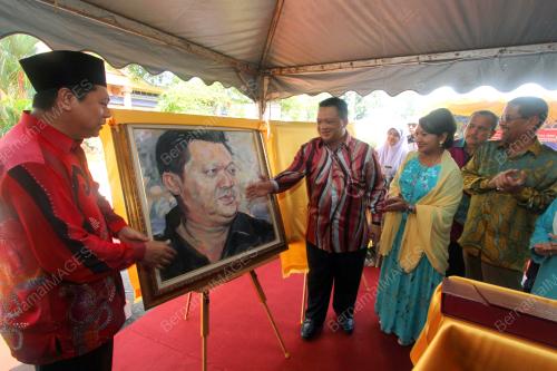 PR01_16102027_FIESTA_SENI