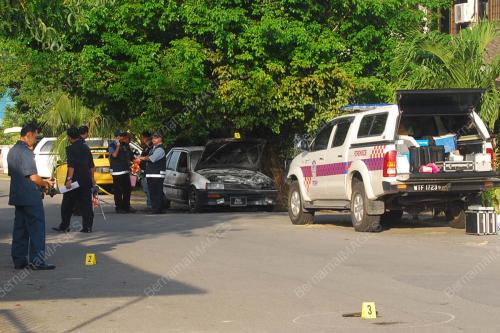 PR01_17012011_BAKAR_KERETA
