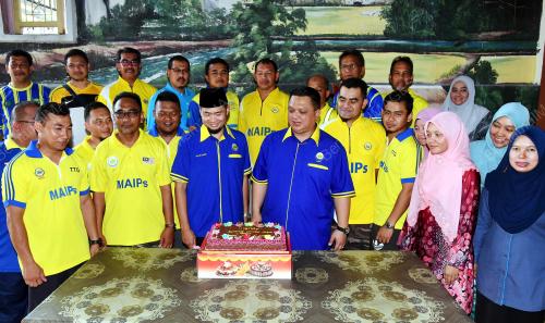PR01_17012012_CEO_MAIPS