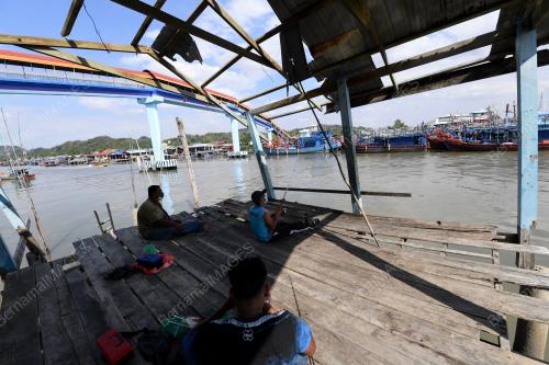 PEMANCING_IKAN