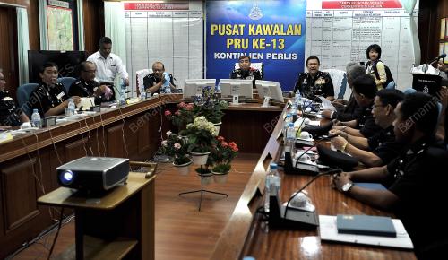 PR01_17042013_POLIS