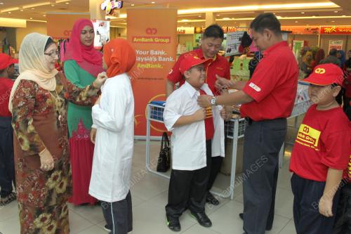 PR01_17122014_AMBANK_AMAL